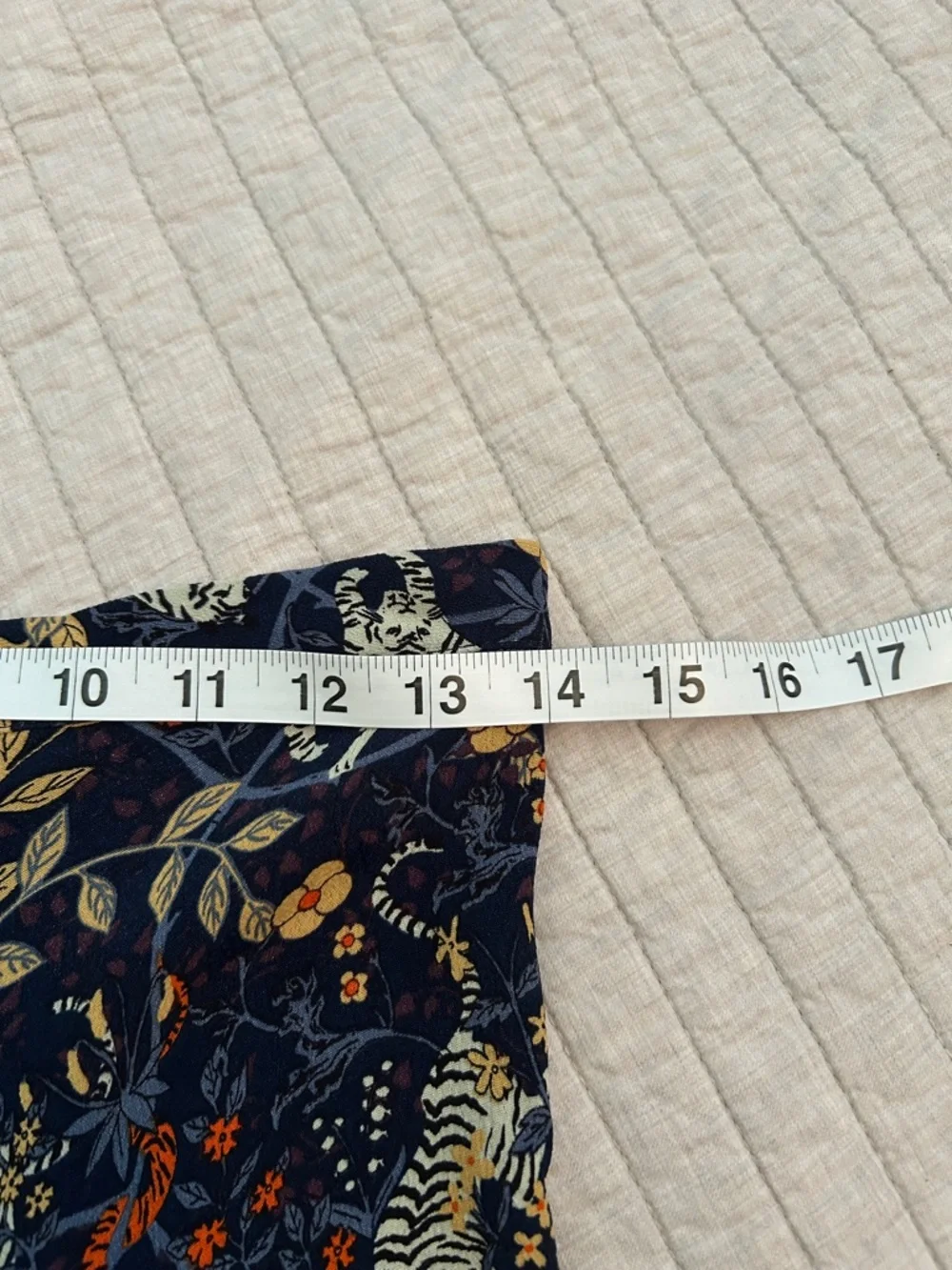 NWT urban outfitters novelty floral tiger animal printed midi flowy skirt S - Picture 9 of 11